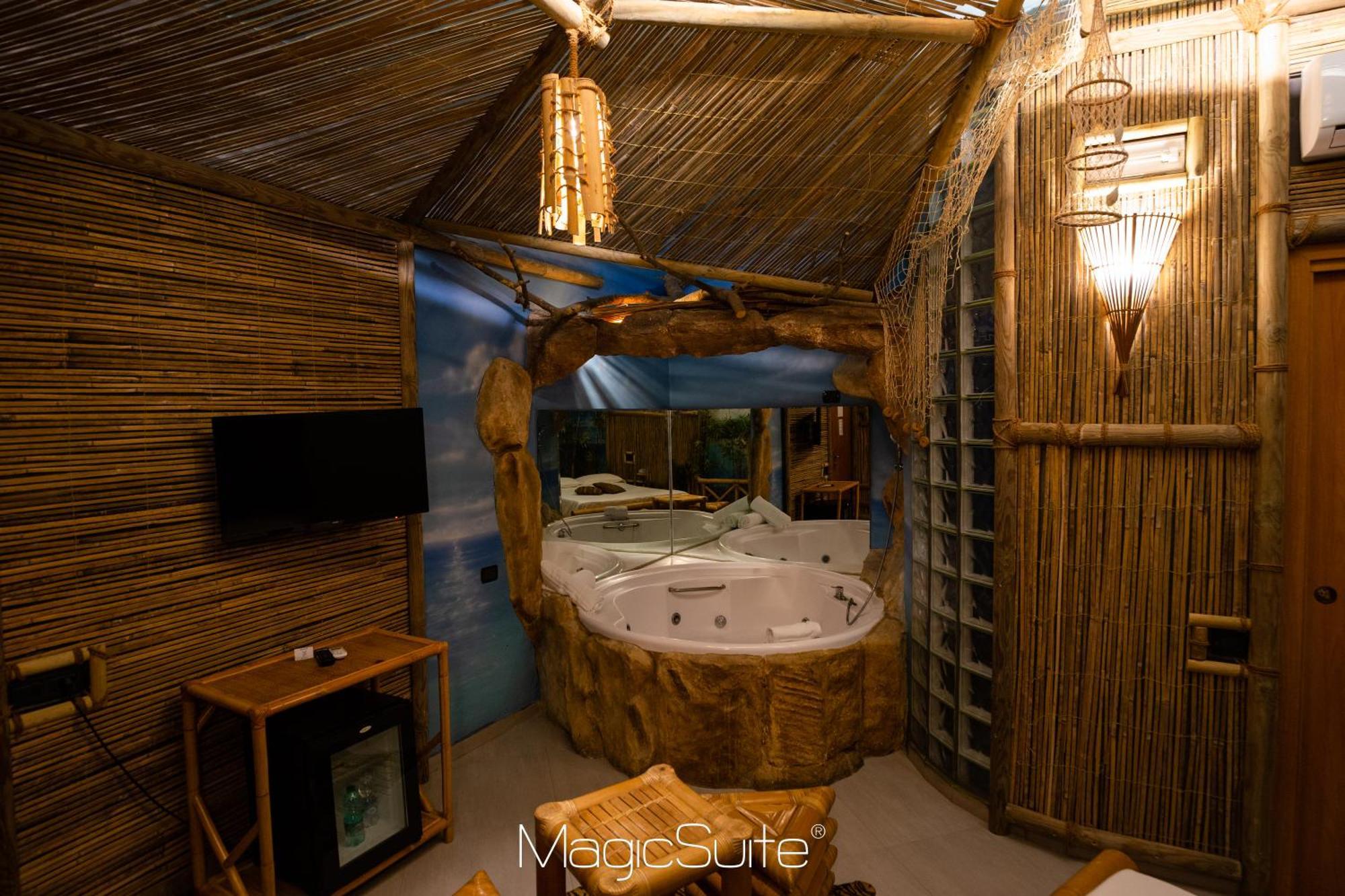 Hotel Carosello Понтеканьяно Экстерьер фото