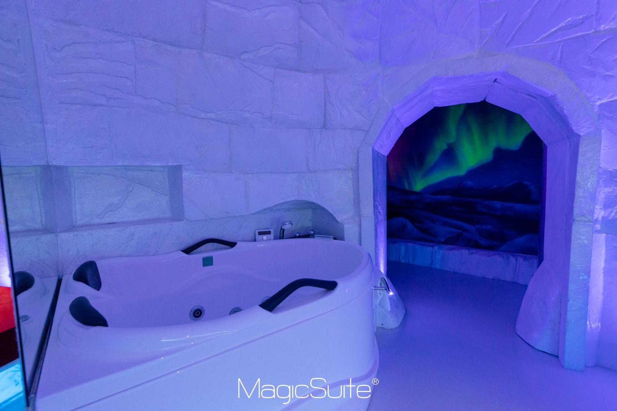 Hotel Carosello Понтеканьяно Экстерьер фото