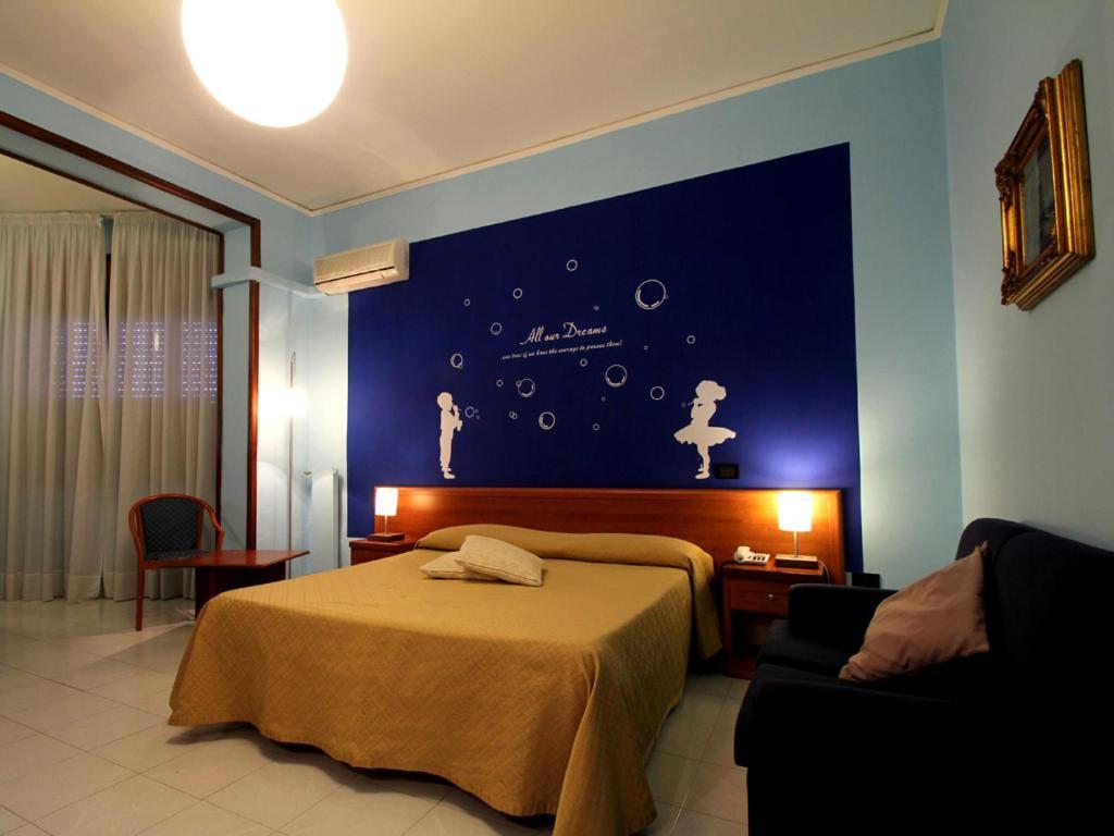 Hotel Carosello Понтеканьяно Экстерьер фото